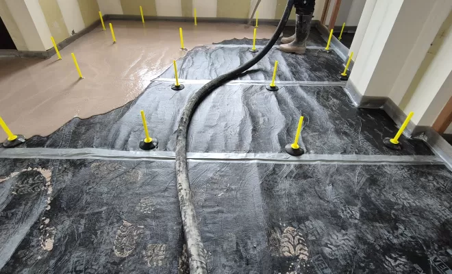 Pose d'un isolant acoustique et chape anhydrite thermio Max à Semur en Brionnais par Chape Liquide Masson, Roanne, Chape Liquide Masson