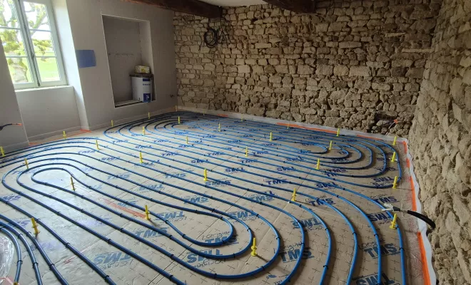 coolage d'une chape liquide anhydrite Thermi Max sur plancher chauffant par chape liquide masson, Roanne, Chape Liquide Masson