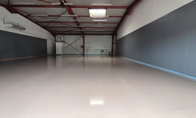 Rénovation de magasin à Feurs avec une chape liquide anhydrite Thermio max, Roanne, Chape Liquide Masson