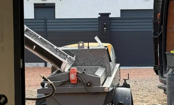 Le coulage d'une chape liquide à Roanne : une solution technique et durable, Roanne, Chape Liquide Masson