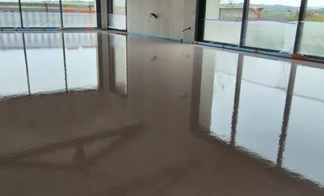 Réalisation d’une chape liquide avec isolation de sol à Roanne : confort, performance et finition parfaite, Roanne, Chape Liquide Masson