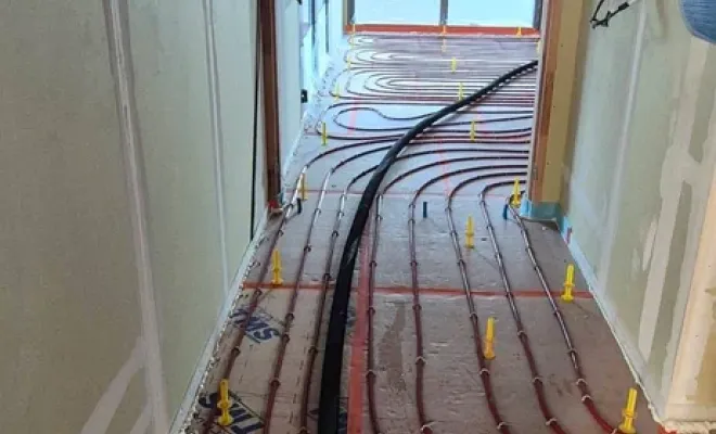 Coulage d’une chape liquide ciment C30 Cemexa à Amplepuis, Roanne, Chape Liquide Masson