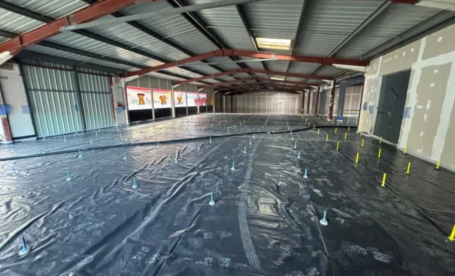 Chape liquide à Privas : chantier Thermio Max 1 000 m² – Chape Liquide Masson, Roanne, Chape Liquide Masson