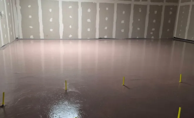 Chape liquide à Privas : chantier Thermio Max 1 000 m² – Chape Liquide Masson, Roanne, Chape Liquide Masson
