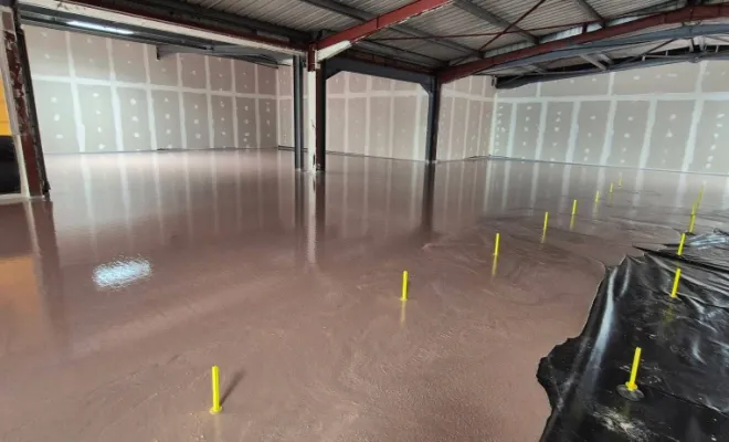 Chape liquide à Privas : chantier Thermio Max 1 000 m² – Chape Liquide Masson, Roanne, Chape Liquide Masson