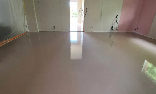 Chantier chape liquide sur la commune de Pradines proches de Roanne , Roanne, Chape Liquide Masson