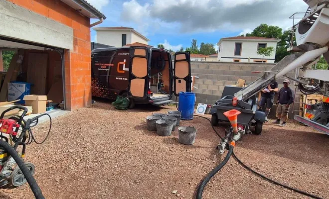 Chantier chape liquide sur la commune de Pradines proches de Roanne , Roanne, Chape Liquide Masson